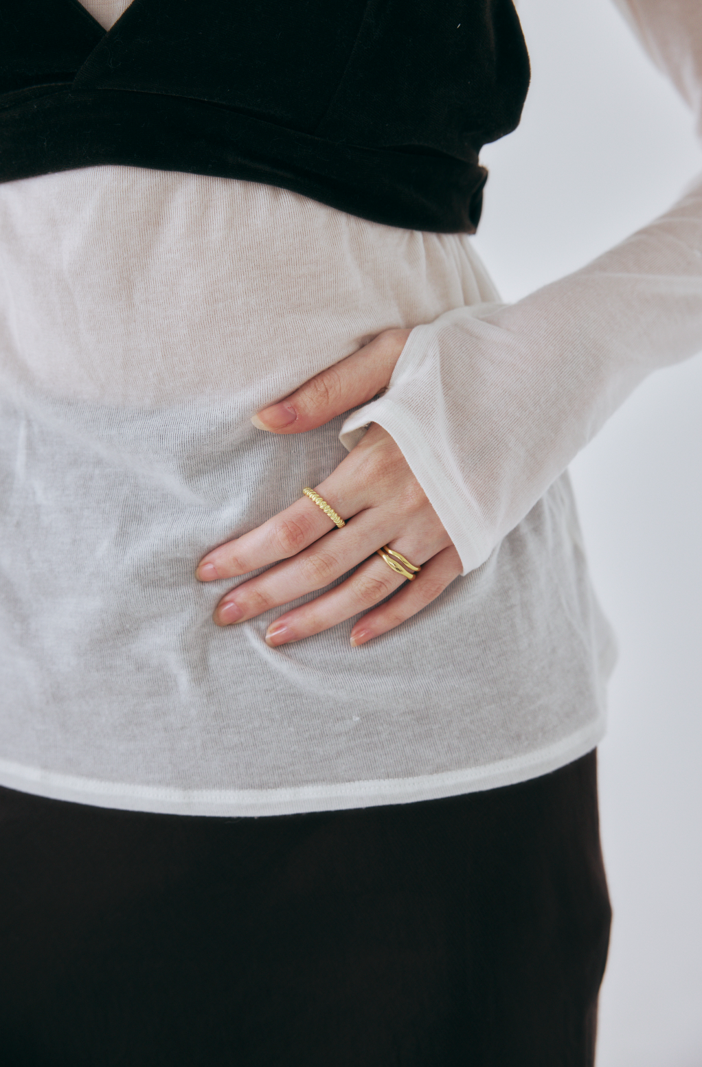 Shimmering wave Ring