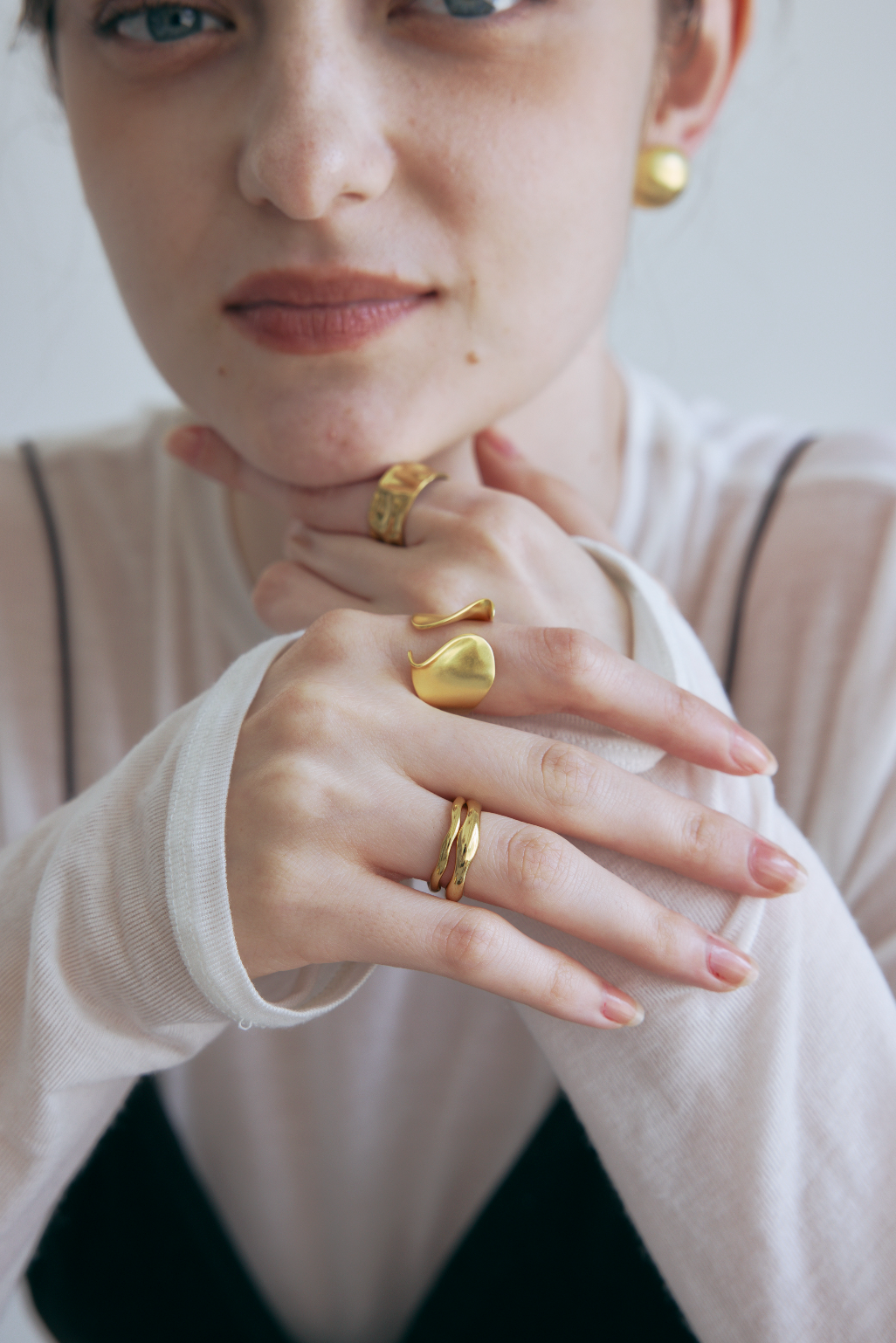 Shimmering wave Ring