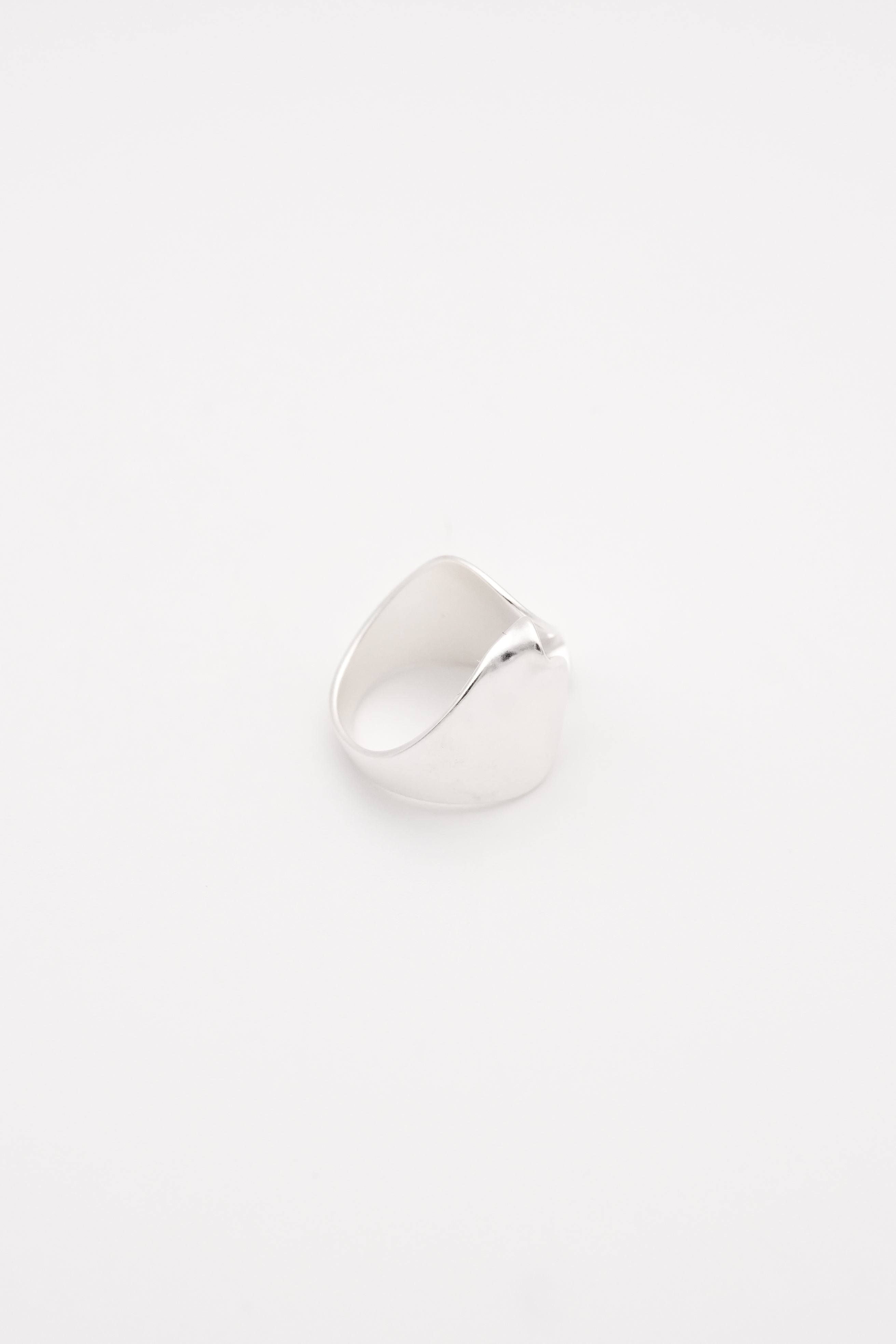 Nuanced silver Ring – IHeNA