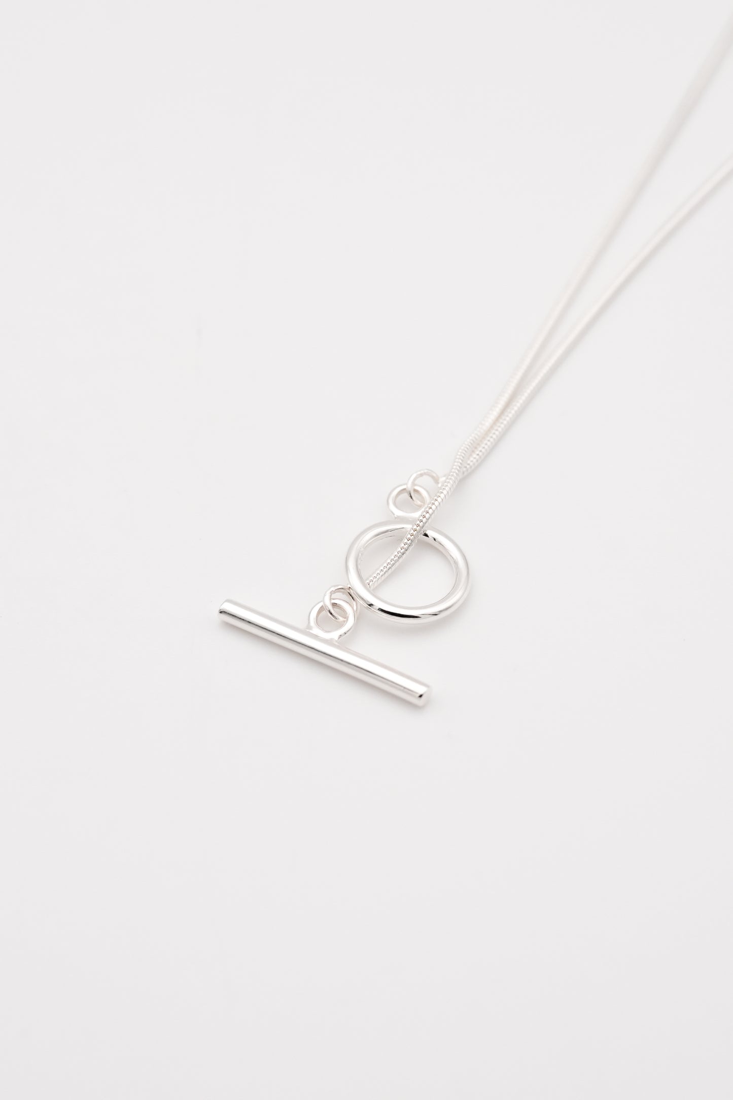 Overlap Necklace