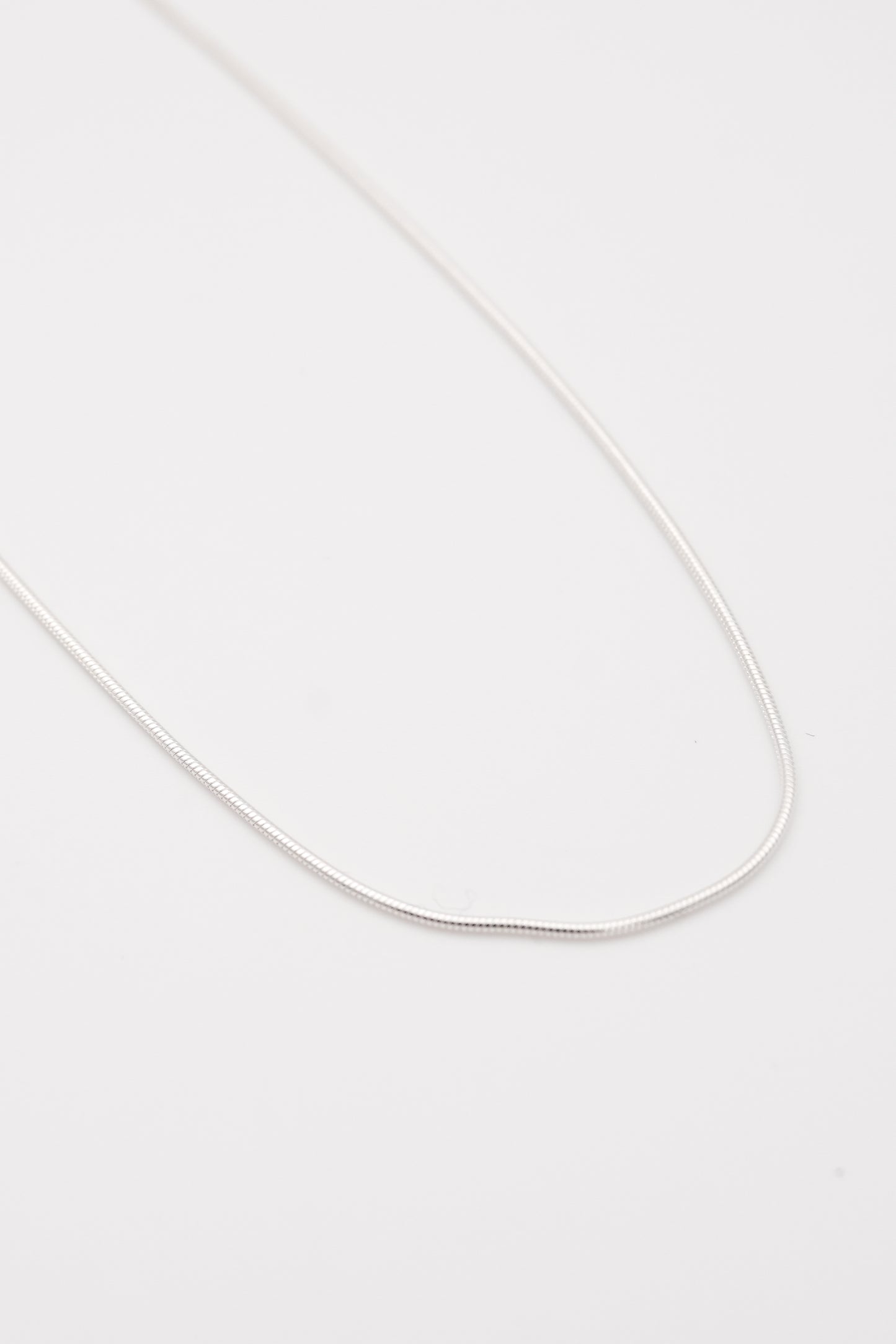 Overlap Necklace