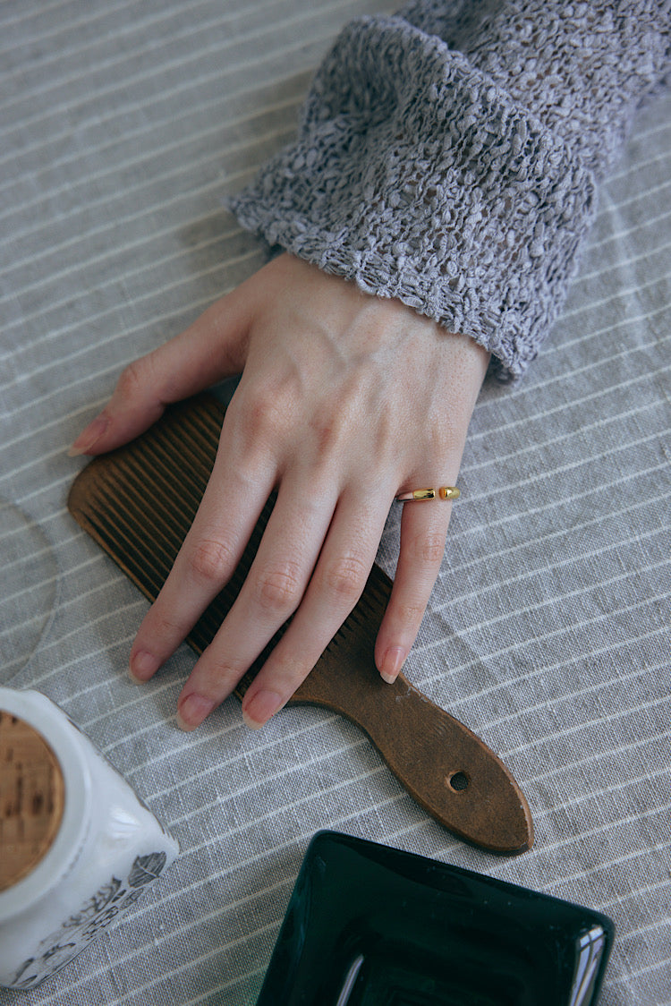 Horseshoe Ring – IHeNA
