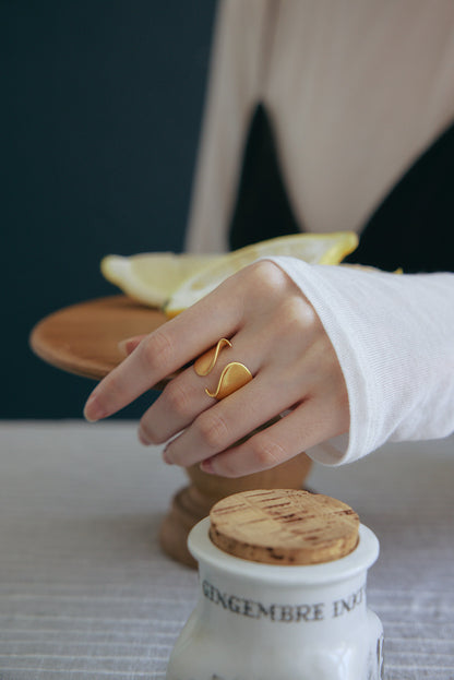 Nuanced gold Ring