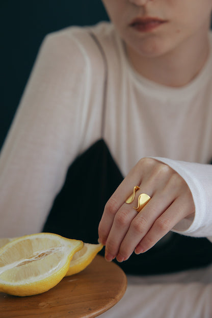 Nuanced gold Ring